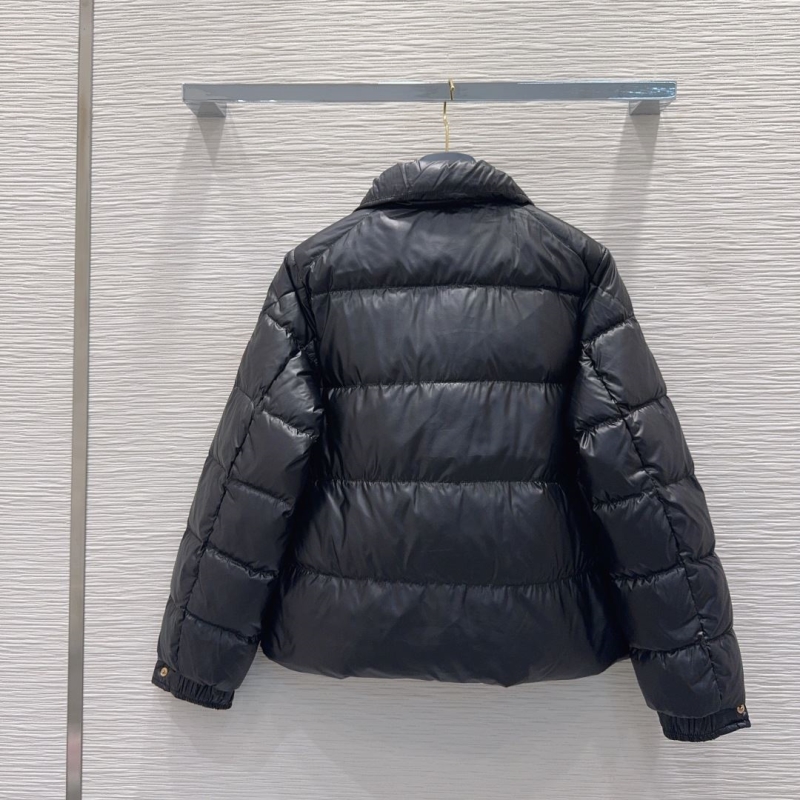l0vis Vvtt0n down jacket